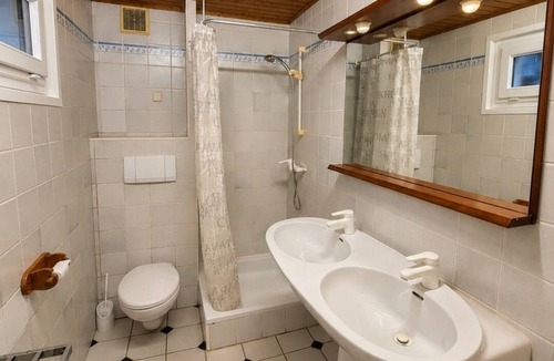 Le Petit-Bornand-les-Glieres Apartment | Chalet apartment
