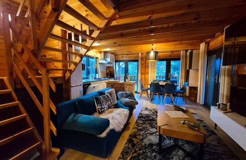 Abreschviller Ski Chalet | Chalet Aura & Jacuzzi – Label Qualité Moselle
