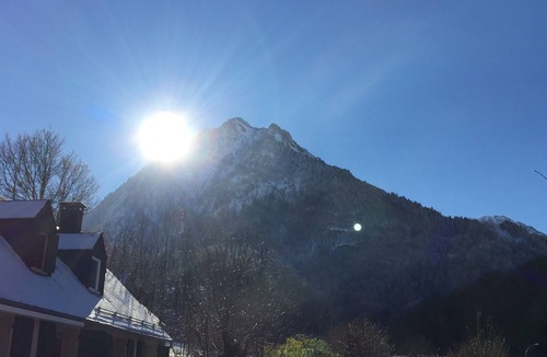 Cauterets Ski Chalet | Chalet cocooning 🔥 6 pers in Cauterets, quiet, fireplace, near cable car 🚡