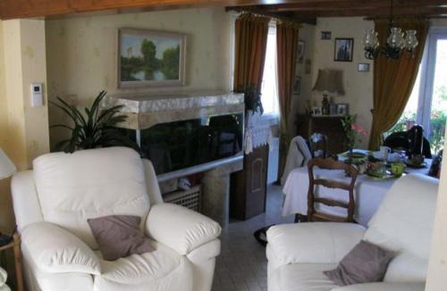 Cousances-les-Forges Bed & Breakfast | Chalet cosy avec cheminée et animaux acceptés - FR-1-585-144