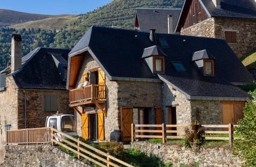 Saint-Lary-Soulan Ski Chalet | Chalet coup de cœur à Soulan pour 12 pers. - WIFI inclus - FR-1-296-528