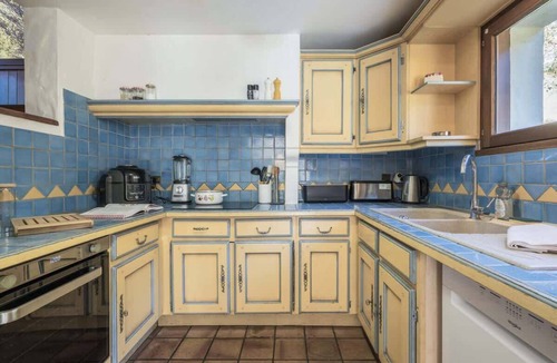 Servoz Ski Chalet | Chalet Cusco Spacious 4 Bed Traditional Chalet Servoz