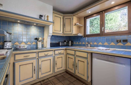 Servoz Ski Chalet | Chalet Cusco Spacious 4 Bed Traditional Chalet Servoz