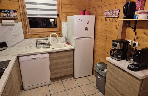 La Joue du Loup Ski Chalet | Chalet in La Joue du Loup, close to the slopes and ESF ski school