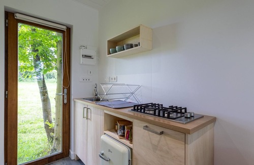 Gommenec'h Ski Chalet | Chalet 'La Cafoutche De Minus Renovated' with Private Terrace, Shared Garden & Wi-Fi