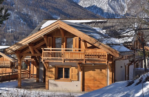 Monetier-les-Bains Ski Chalet | Chalet La Montagnole