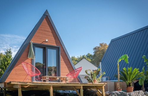 Coarraze Ski Chalet | Chalet 'Le Barbu - Coarraze' with Private Terrace, Wi-Fi and Air Conditioning