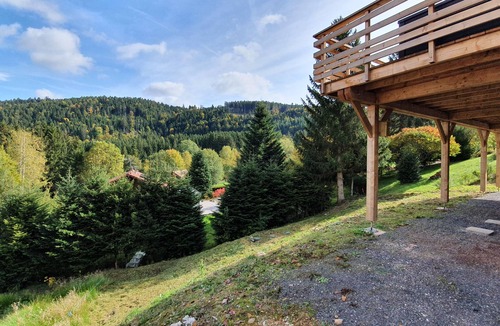 Gerbepal Ski Chalet | Chalet 'Les Primevères' with Mountain View, Private Terrace and Wi-Fi