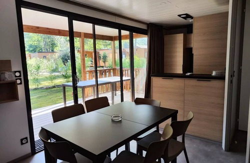 Savignac-les-Ormeaux Ski Chalet | Chalet Premium 56m² - 3 bedrooms + Covered terrace + Reversible air conditioning + TV 6 persons