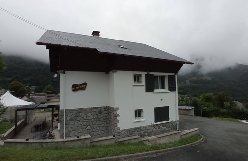 Cauterets Ski Chalet | Chalet "Sublime Chalet 14 Pers Spa Extrieur" with Mountain View