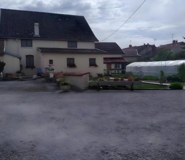 Lanty-sur-Aube Bed & Breakfast | Chambre - A La Maison Du Bonheur
