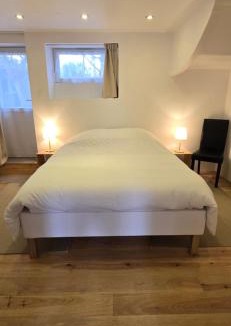 Plerin House | Chambre Appartement grand confort avec parking privé clos en centre ville