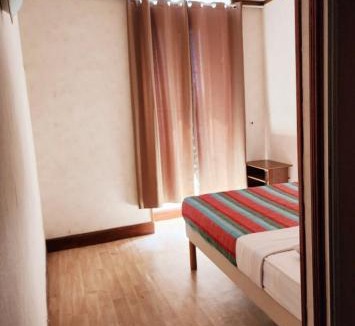 Lourdes House | Chambre chez Marie et Didier 1 minute à pied du sanctuaire de Lourdes
