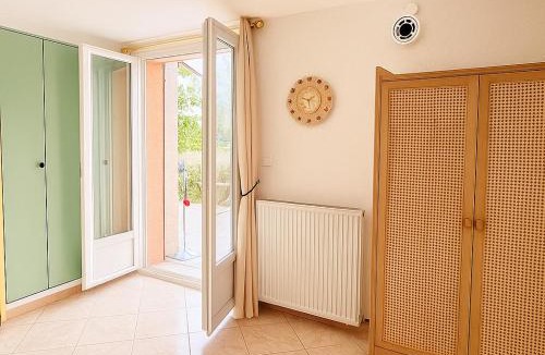 Bagnols-en-Foret Bed & Breakfast | Chambre d'Hôte Charme et nature Provence