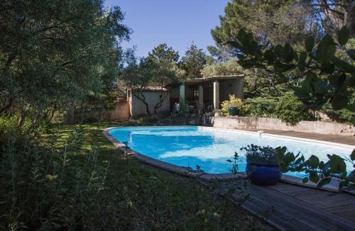 Aramon House | Chambre d'hôte Mont Ventoux
