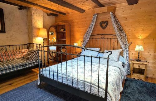 Laneuvelotte Bed & Breakfast | Chambre Fleur bleue, les Volets Bleus
