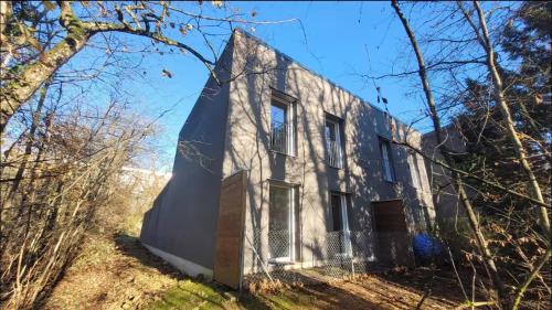 Plateau de Haye House | Chambre proche Zénith et Centre ville