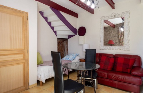 Lannion Bed & Breakfast | 'Chambre Ty Ellen' Guest Room with Shared Garden and Wi-Fi