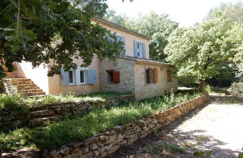 Bandol Villa | 👉 Character villa 180 m² with pergola, AC, 12x6 m pool, open views, quiet