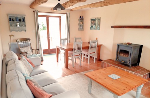 Plessala Cottage | Characterful Breton Long House in Rural Tranquility - Exclusively for Couples
