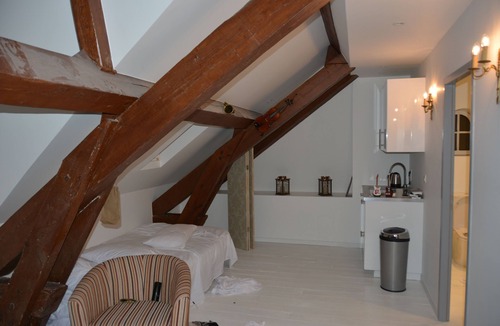 Lapradelle House | Charismatic 'Petit Chateau' in the heart of Cathar country.