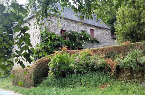 Becherel Bed & Breakfast | Charm, History, and Lightness in Bécherel