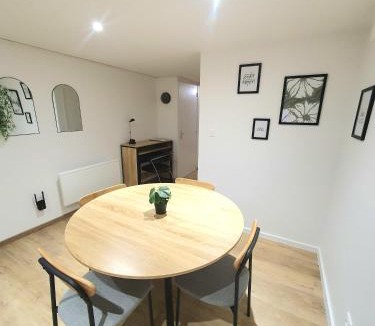 Vendeuvre-sur-Barse Apartment | Charmant Appartement T2 au rez de chaussée