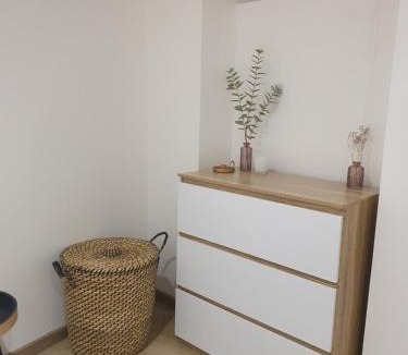 Vendeuvre-sur-Barse Apartment | Charmant Appartement T2 au rez de chaussée