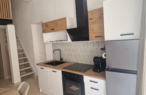 Bagnols-en-Foret Apartment | Charmant appartement au coeur de notre beau village