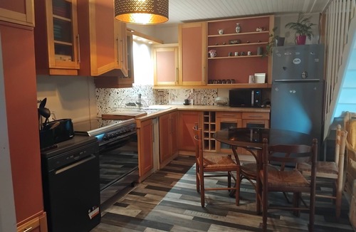 Lannion House | Charmant Gîte 6 à 10 Personnes en Bord de mer