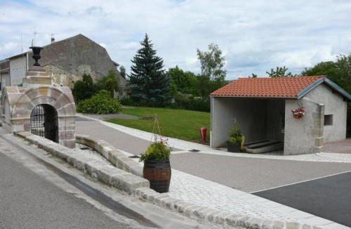 Rozelieures House | Charmant Gîte en Lorraine, Proche Nancy et Vosges, Terrasse et Confort Tout Équipé - FR-1-584-59
