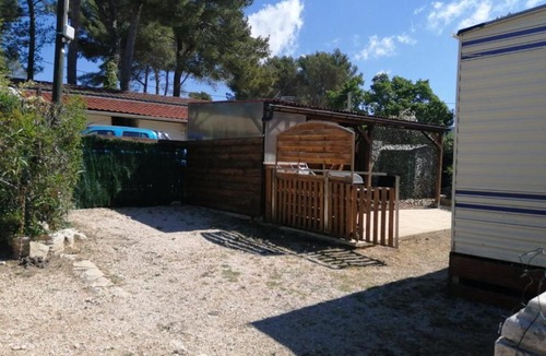 Le Castellet House | Charmant mobil home 2 à 4 personnes camping1* Les arbouses