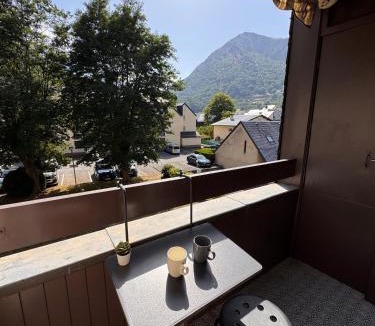 Saint-Lary-Soulan Apartment | Charmant T2 cœur village vue Pyrénées
