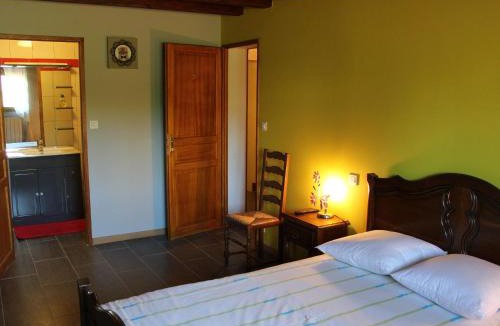 Xivry-Circourt Bed & Breakfast | Charmante Chambre avec Salle d'eau Privative et Salon Commun, Proche Belgique et Luxembourg - FR-1-584-327