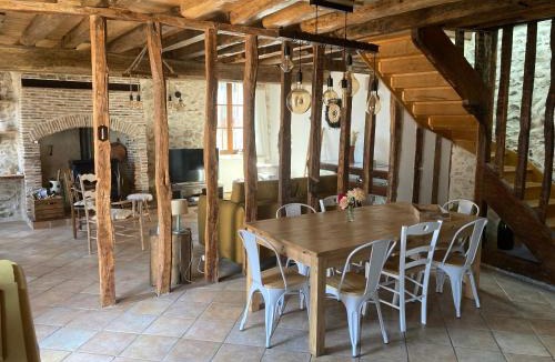 Villenauxe-la-Grande House | Charmante maison en pierre champenoise