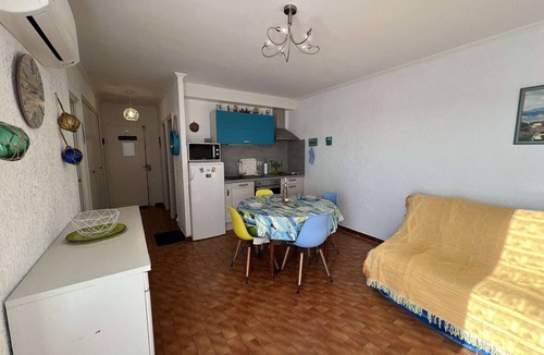 Valras-Plage Apartment | Charming 1BR with terrace, air conditioning, parking - Valras-Plage