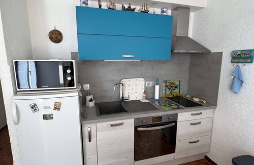Valras-Plage Apartment | Charming 1BR with terrace, air conditioning, parking - Valras-Plage