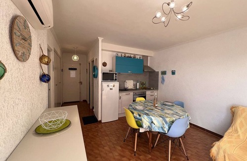 Valras-Plage Apartment | Charming 1BR with terrace, air conditioning, parking - Valras-Plage