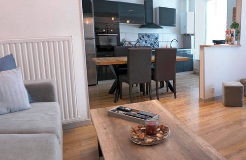 Verdun Apartment | Charming 3-star Gîte in the heart of Verdun