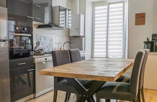 Verdun Apartment | Charming 3-star Gîte in the heart of Verdun