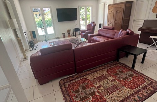 Foix House | Charming 4-bedroom bungalow in the heart of Foix