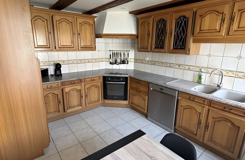 Ingersheim House | Charming 6-Person Gîte, 3 Bedrooms, Wine Route, Near Colmar