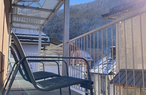 Aiguilles Apartment | Charming 75m2 3bed 2bath apartment for 6/8 people 1 balcony