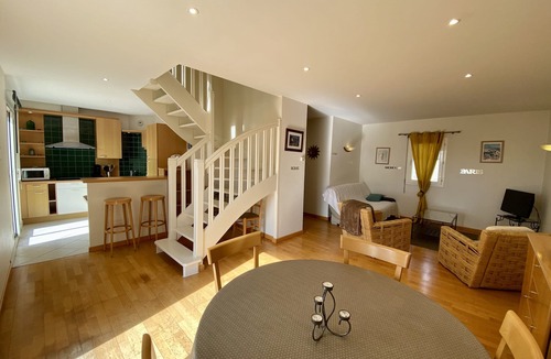 La Richardais Apartment | Charming apartment near Dinard (1.5 km) and Saint Malo (10 km)