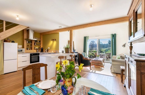 Lanloup House | Charming Artist’s Cottage Between Countryside and Sea