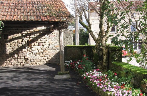 La Baffe Cottage | Charming cottage in La Baffe with garden and BBQ