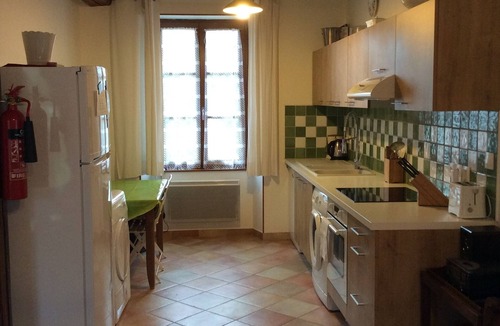 Les Marets House | Charming cottage9 ha park with lake, toys/swing, ping pong. Paris 80km. Peche