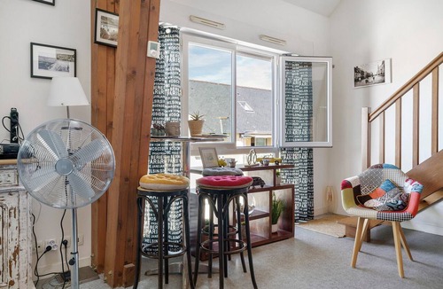 Pleurtuit House | Charming Duplex for Rent in City Center, 5 km from the Coast