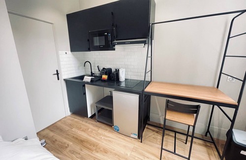 Toulouse Left Bank Apartment | Charming, functional studio apartment in Toulouse