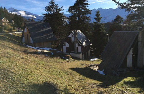 Guzet Neige Ski Chalet | Charming Guzet chalet with fireplace, bed linen option, Les 4 Chouettes